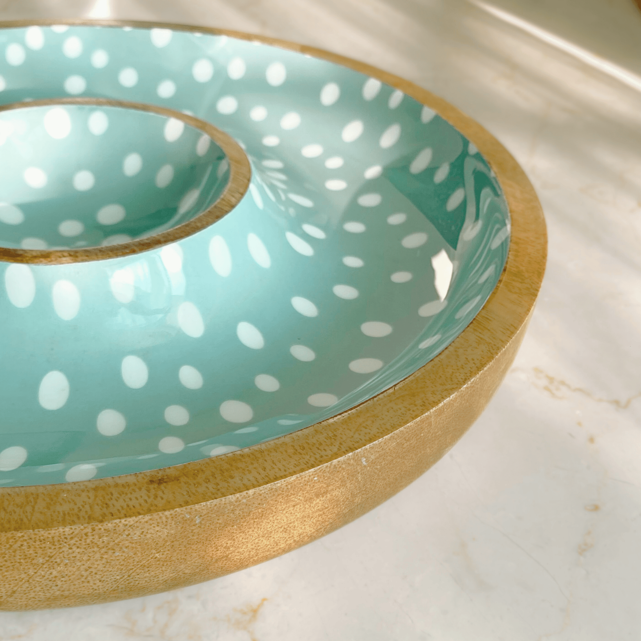 Aqua Dot Chip & Dip Server